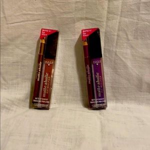 Matte lip color kit and bonus lip liner
